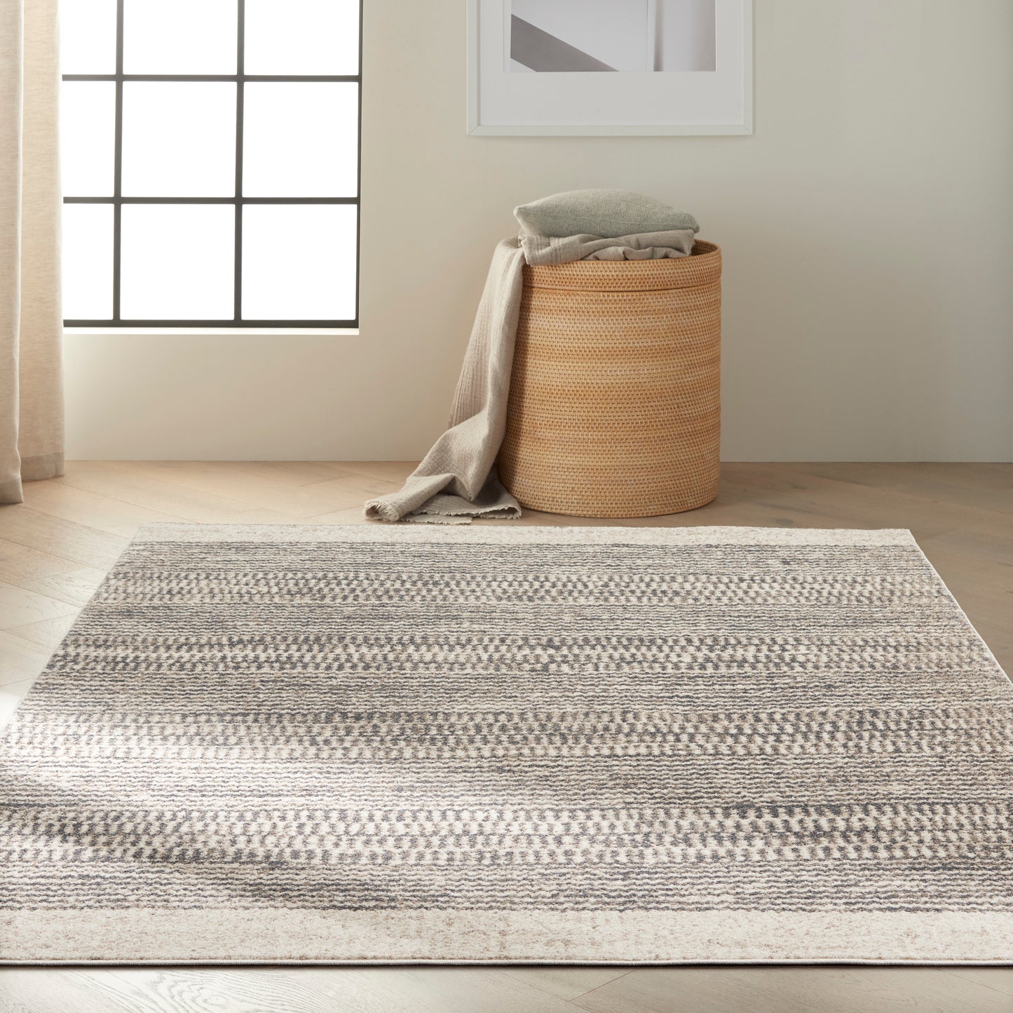 Calvin Klein Etched 5' x 7' Ivory Grey Contemporary Indoor Rug