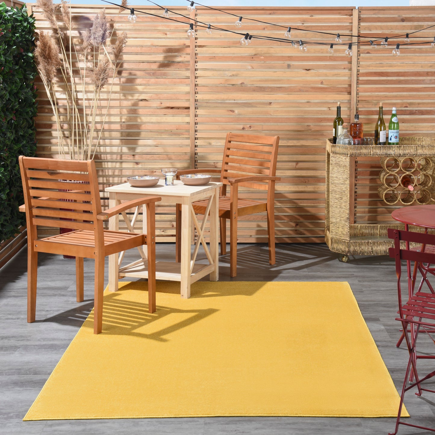 Nourison Nourison Essentials 6' x 9' Yellow Outdoor Rug