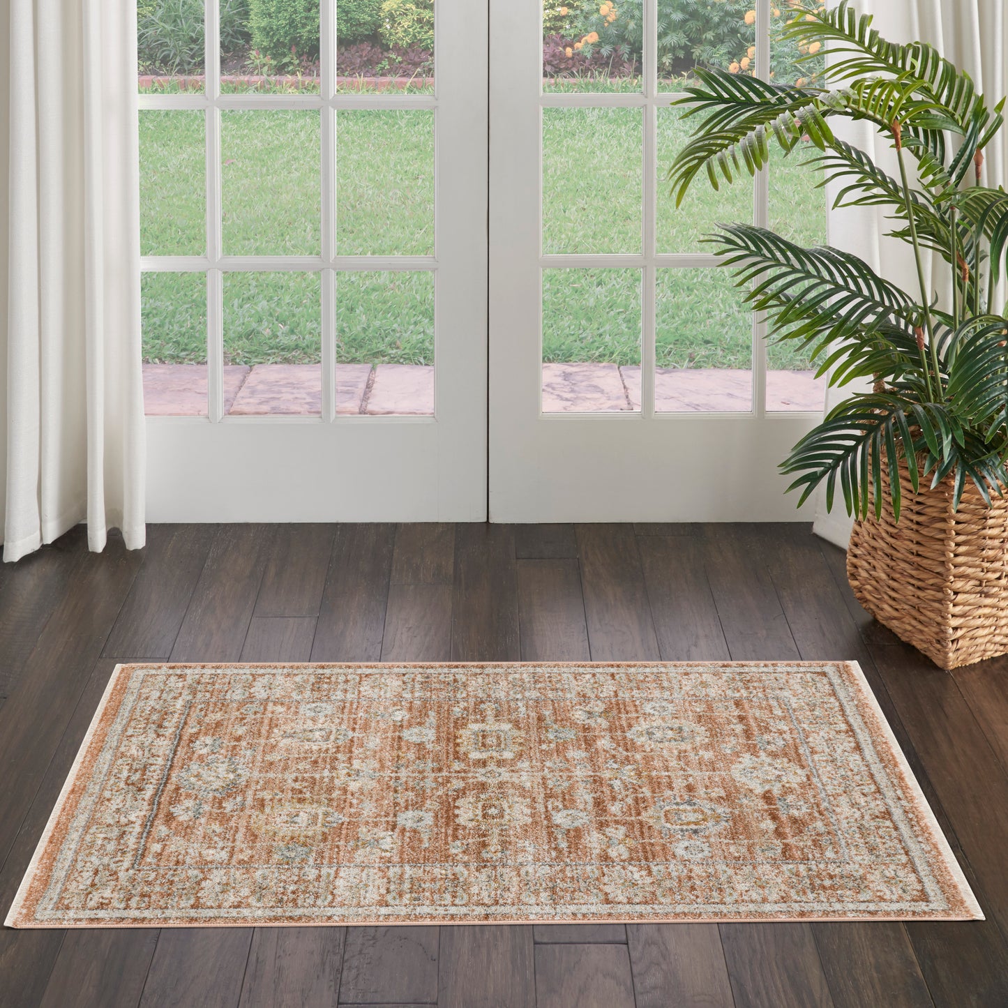 Nourison Traditional Home 2'6" x 4'6" Terracotta Vintage Indoor Rug