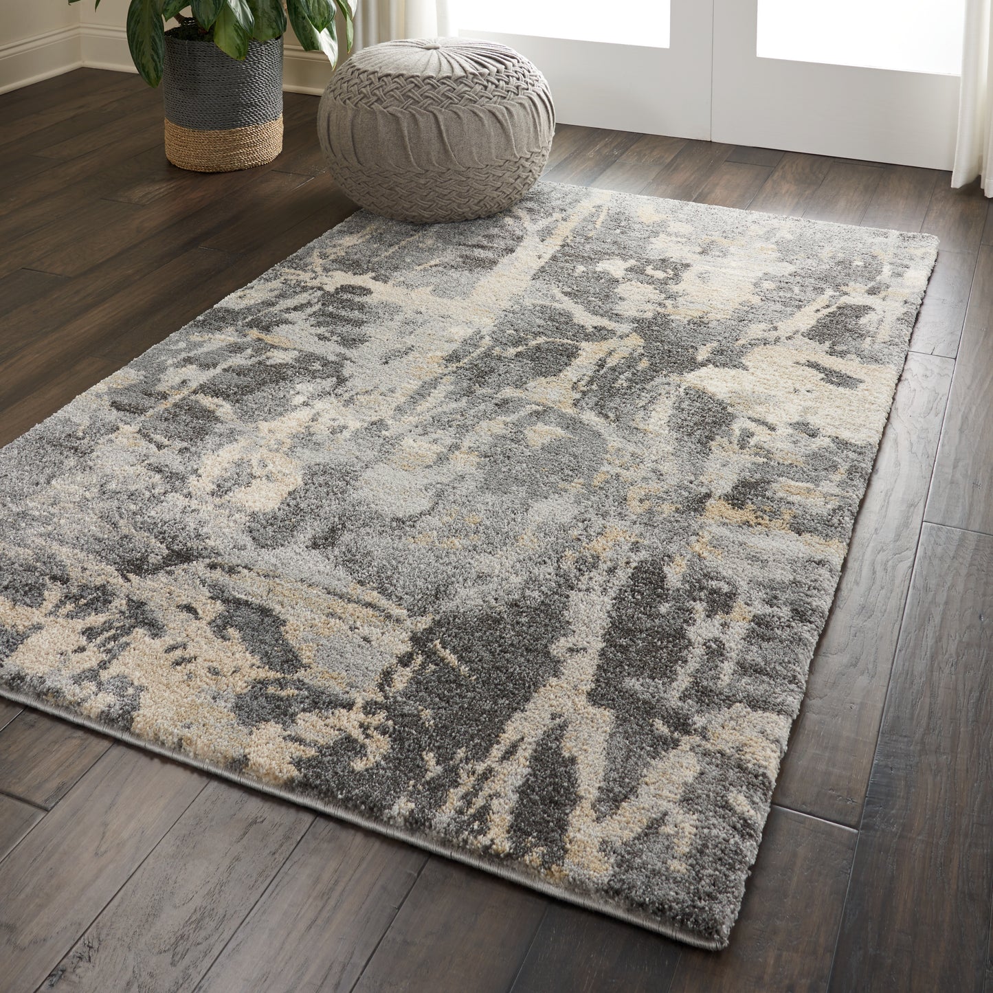 Nourison Fusion 4' x 6' Grey Modern Indoor Rug