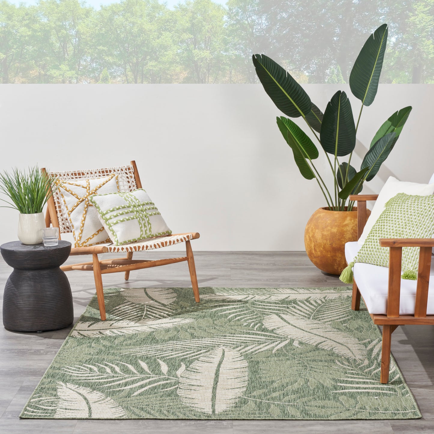 Nourison Garden Oasis 5' x 7' Green Ivory Outdoor Rug