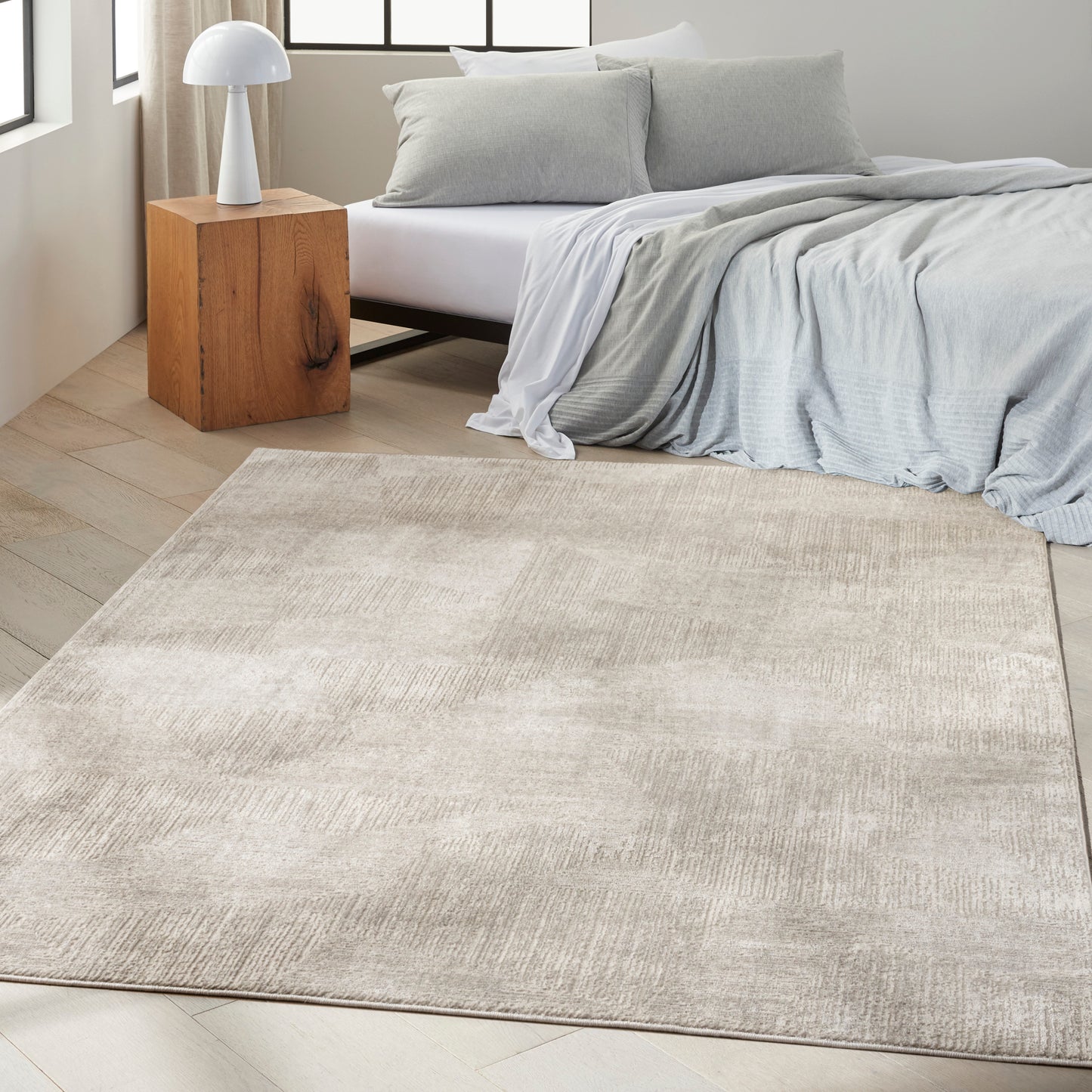 Calvin Klein CK024 Irradiant 5'3" x 7'3" Silver Modern Indoor Rug