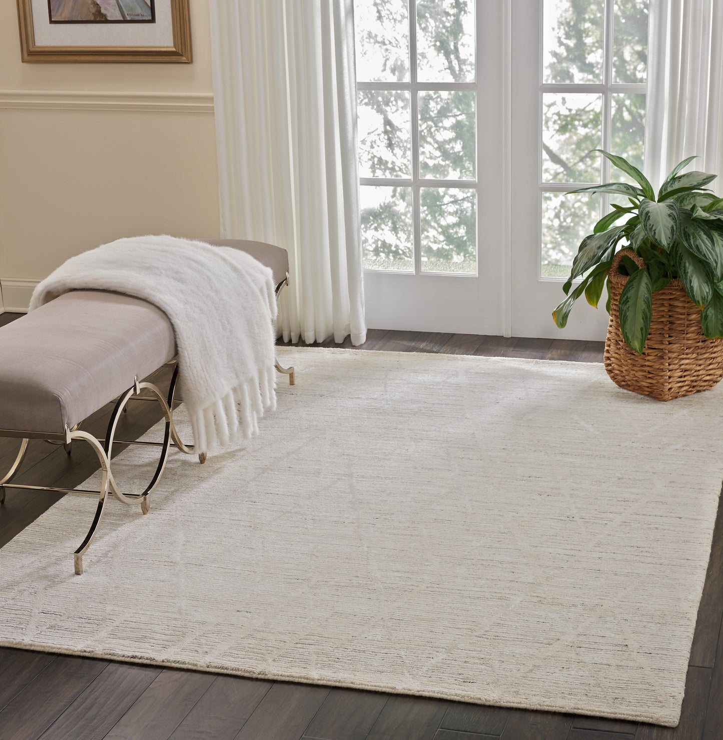 Nourison Ocean 5'6" x 7'5" Pearl Modern Indoor Rug