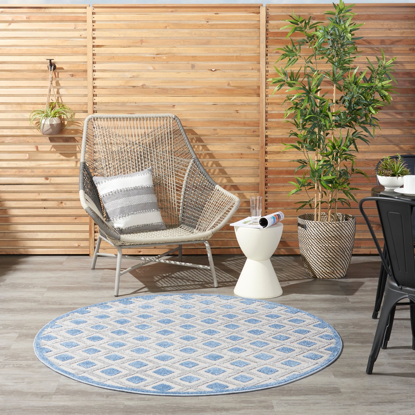 Nourison Aloha 5'3" x Round Blue Grey Modern Rug