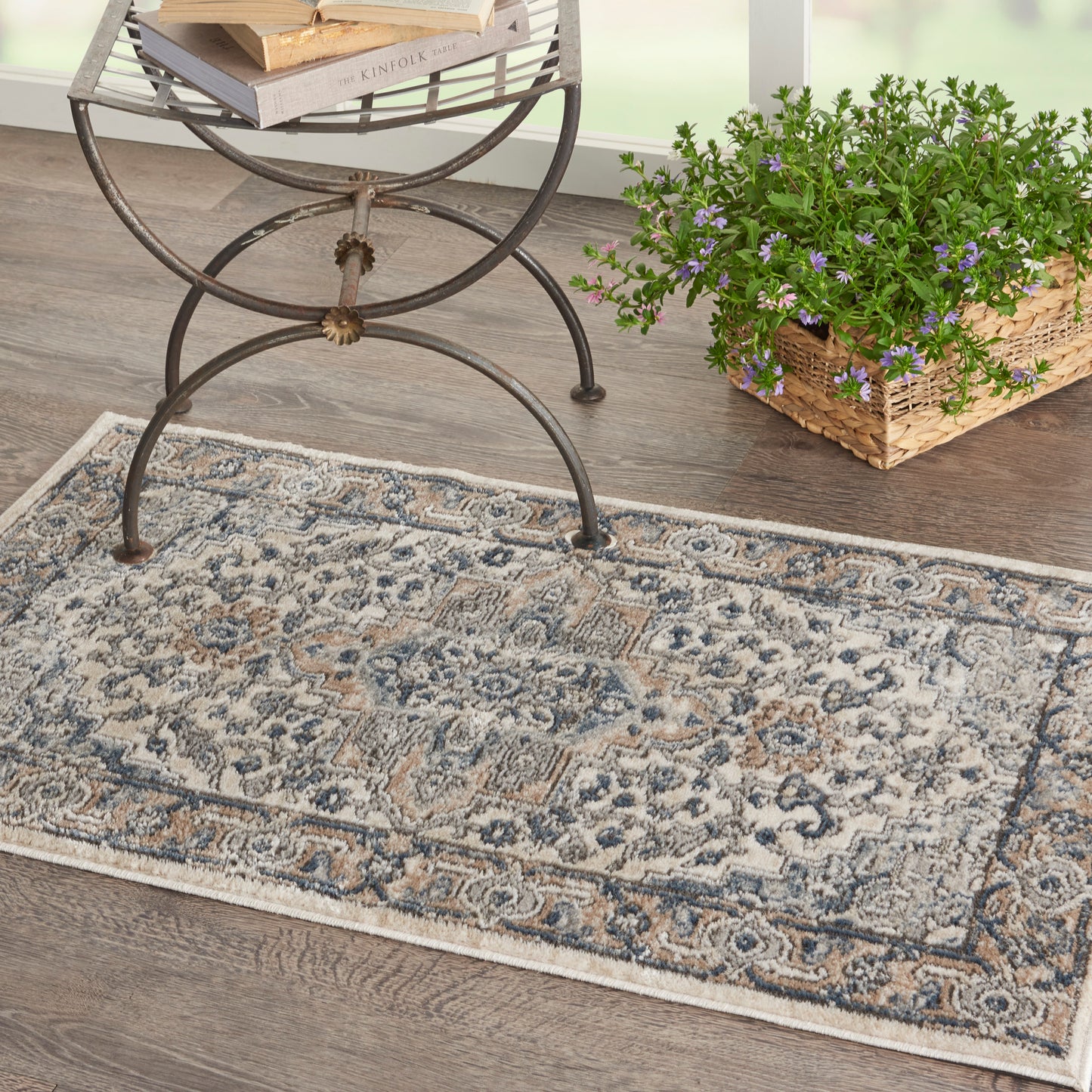 Nourison Quarry 2'2" x 3'9" Ivory Grey Farmhouse Indoor Rug