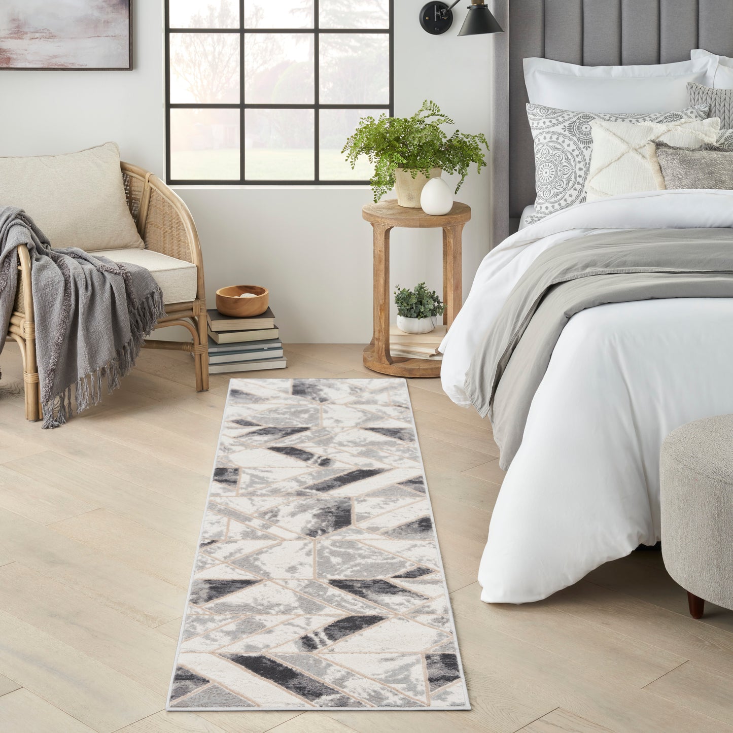 Nourison Elation 2'3" x 7'6" Ivory Grey Modern Indoor Rug