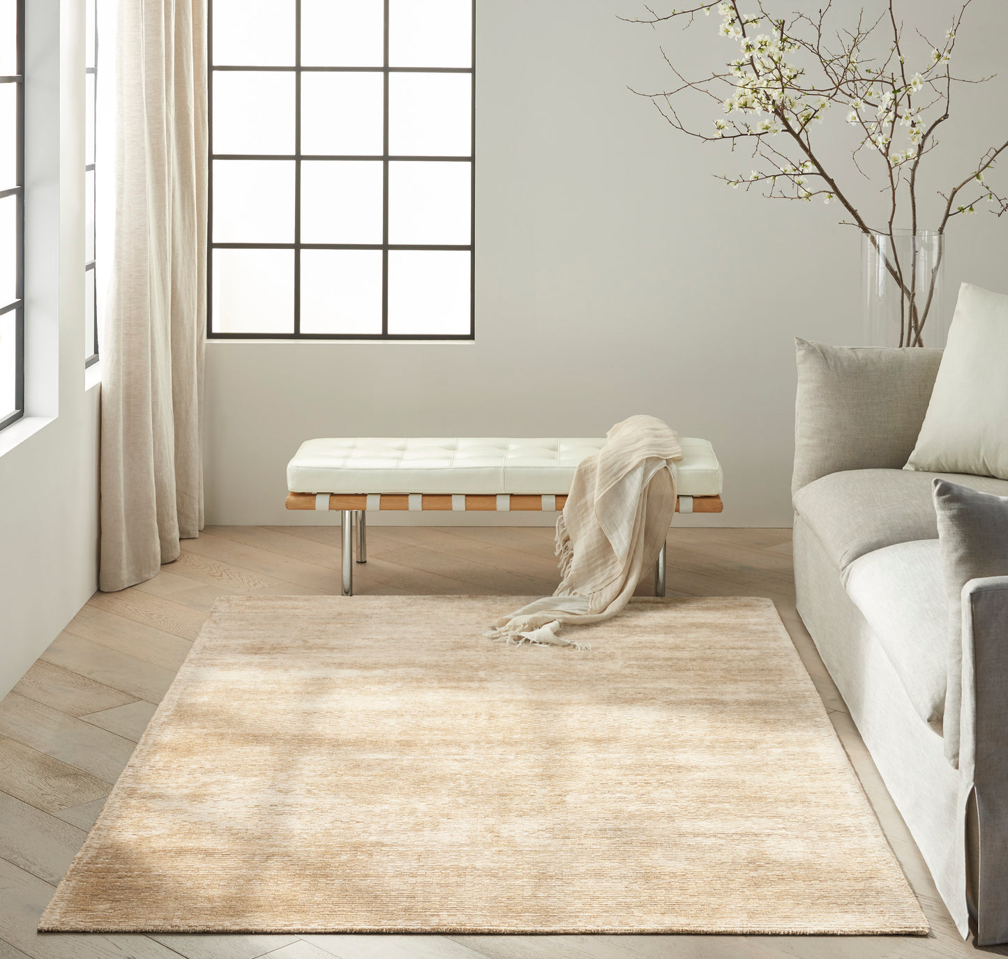 Calvin Klein Valley 5'3" x 7'3" Gold Modern Indoor Rug