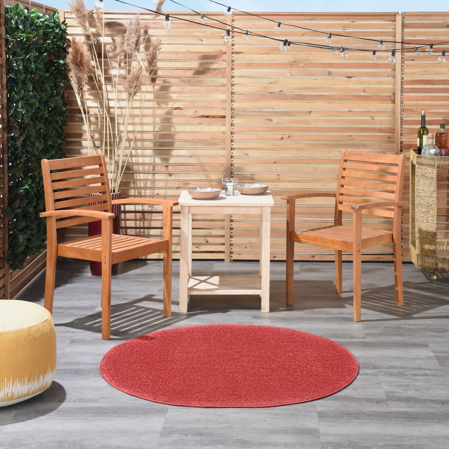 Nourison Nourison Essentials 4' x Round Brick Red Outdoor Rug