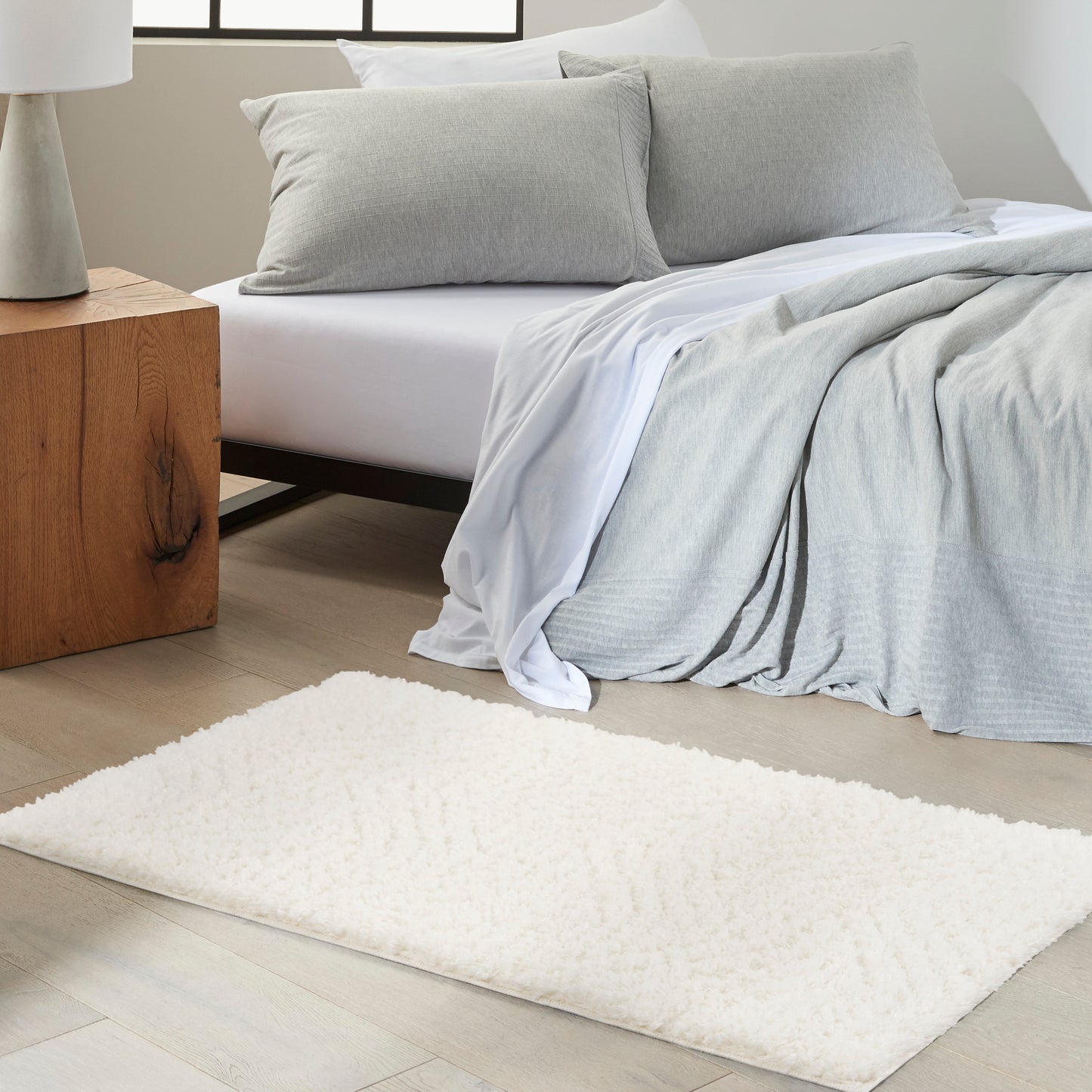 Calvin Klein Surfaces 2' x 3' Ivory Shag Indoor Rug