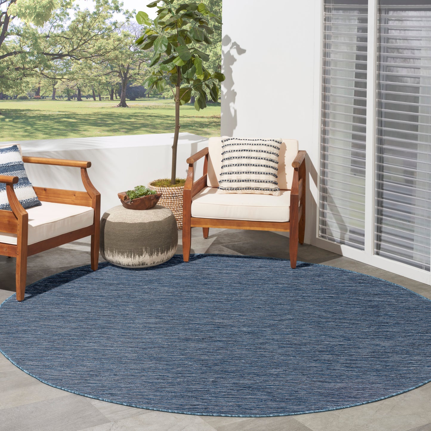 Nourison Washable Solutions 8' x Round Navy Blue Modern Rug