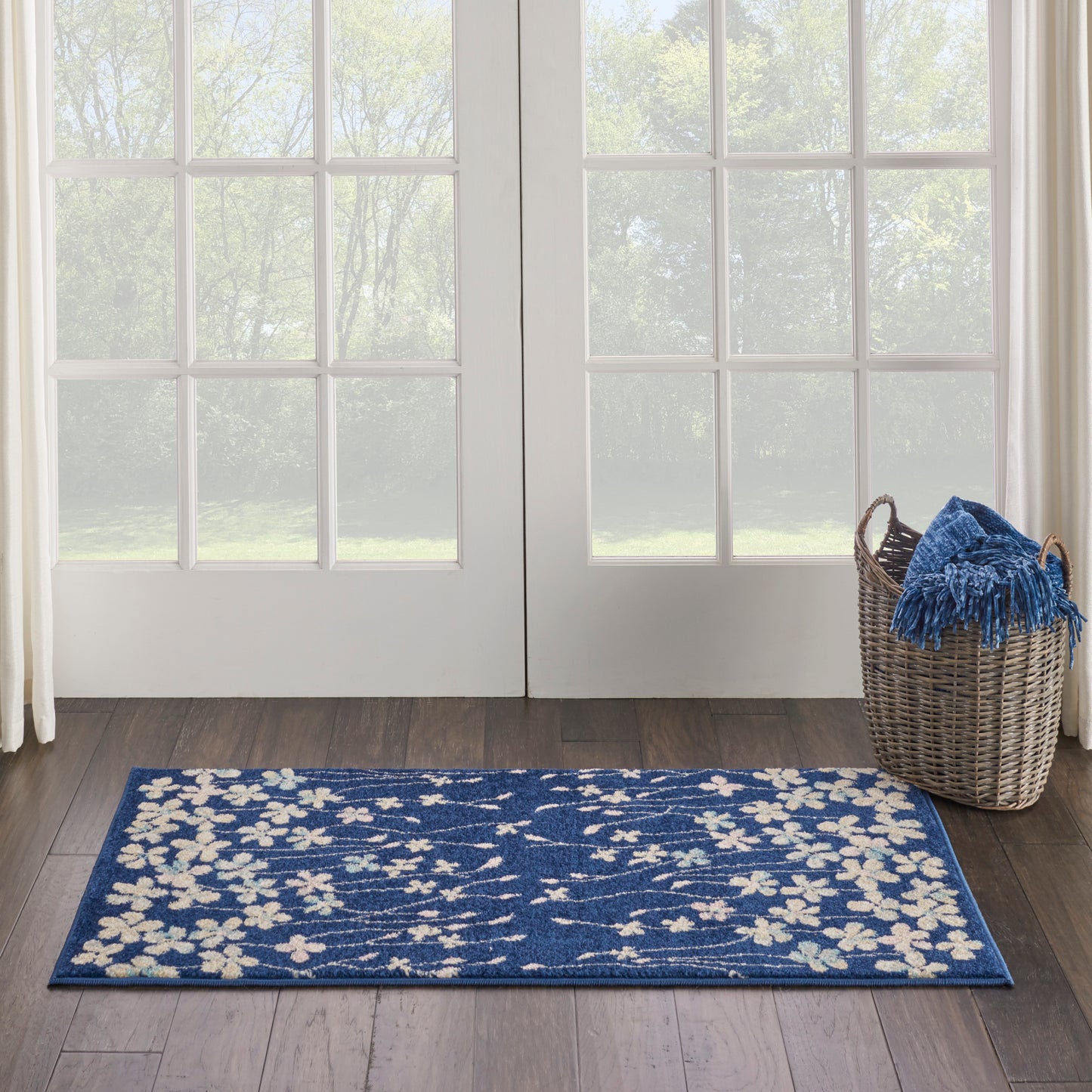 Nourison Tranquil 2' X 4' Navy Contemporary Indoor Rug