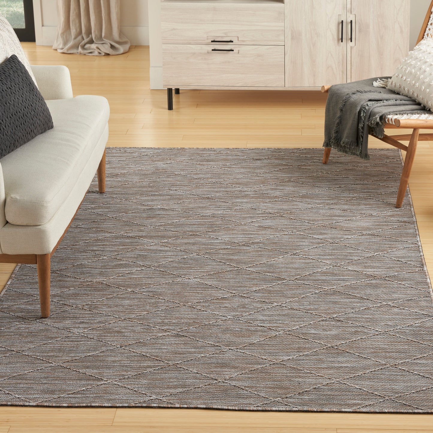 Nourison Washable Solutions 5' x 7' Grey/Mocha Modern Rug