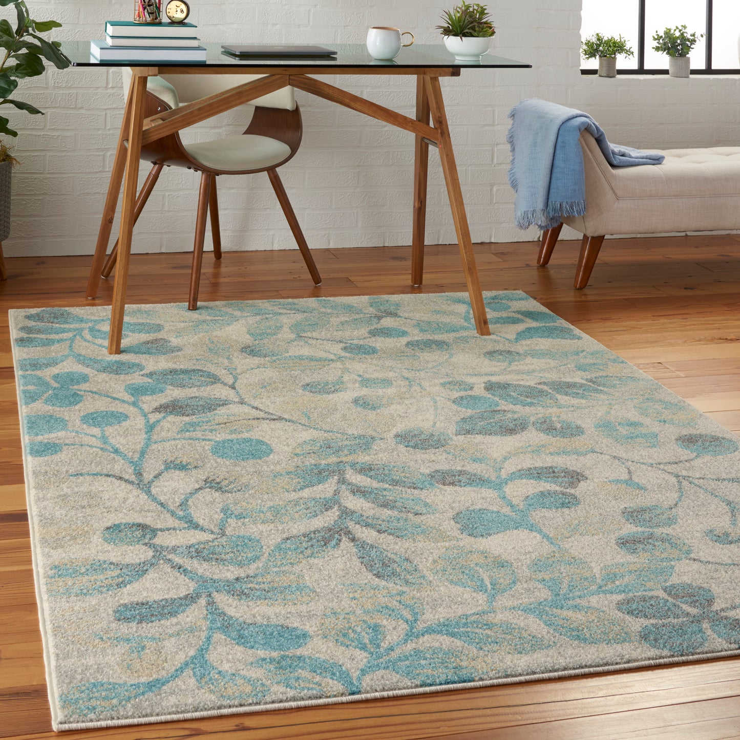 Nourison Tranquil 6' x 9' Ivory/Turquoise Farmhouse Indoor Rug