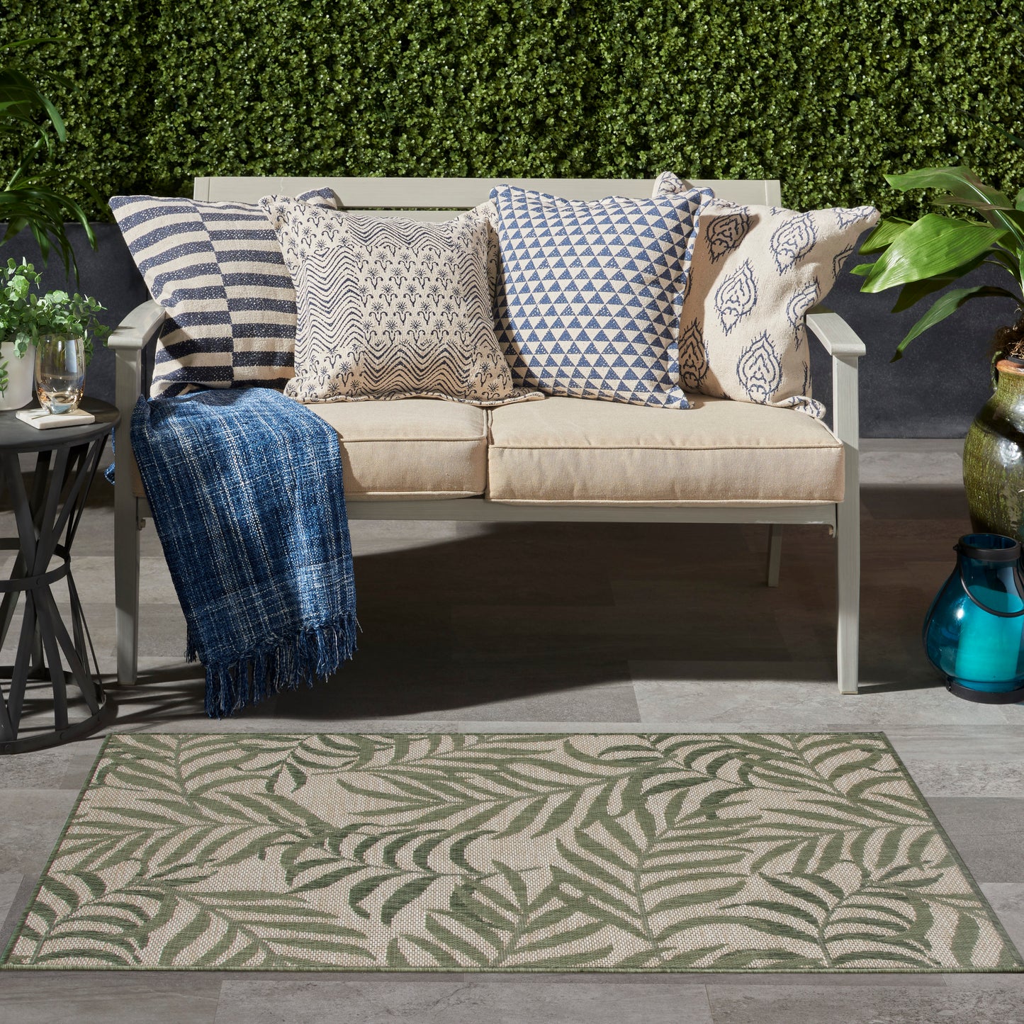 Nourison Garden Oasis 3' x 5' Ivory Green Outdoor Rug