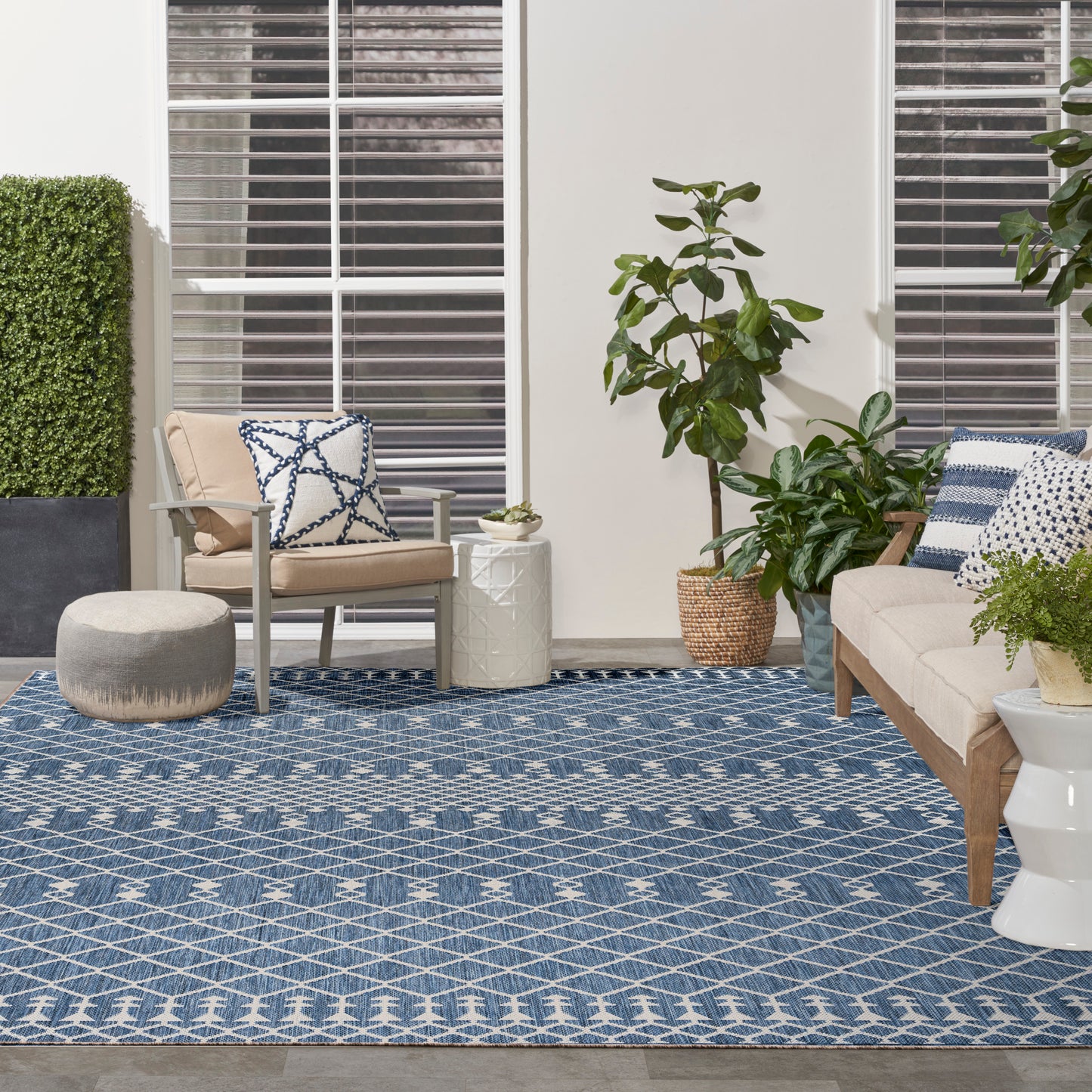 Nourison Positano 9' x 12' Navy Blue Modern Rug