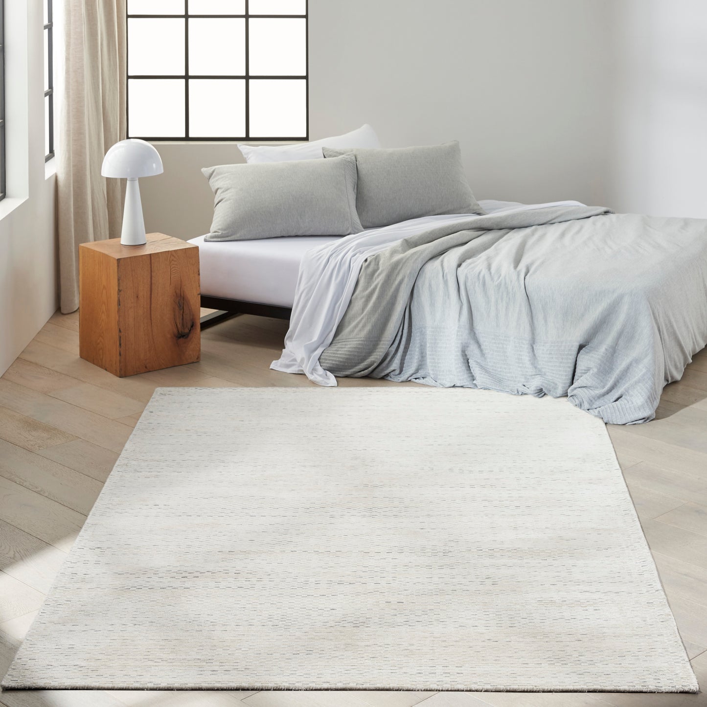 Calvin Klein Valley 5'3" x 7'3" Ivory Modern Indoor Rug