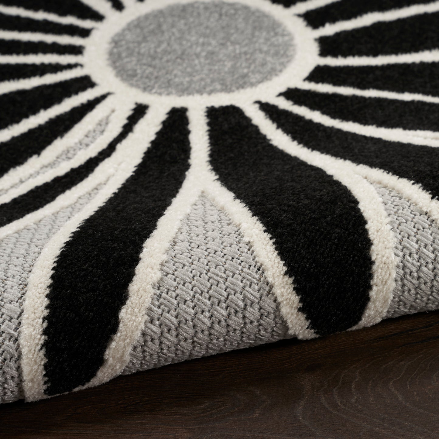 Nourison Aloha 5'3" x Round Black White Contemporary Rug