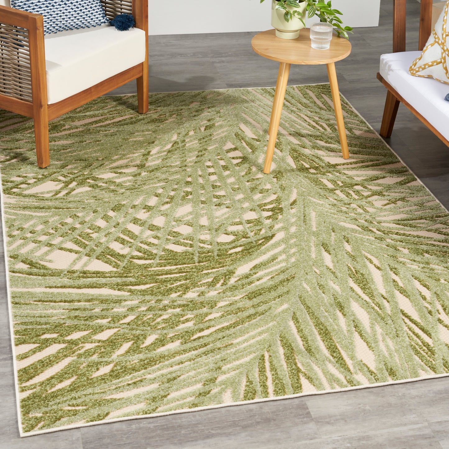 Nourison Aloha 5'3" x 7'5" Ivory Green Outdoor Rug