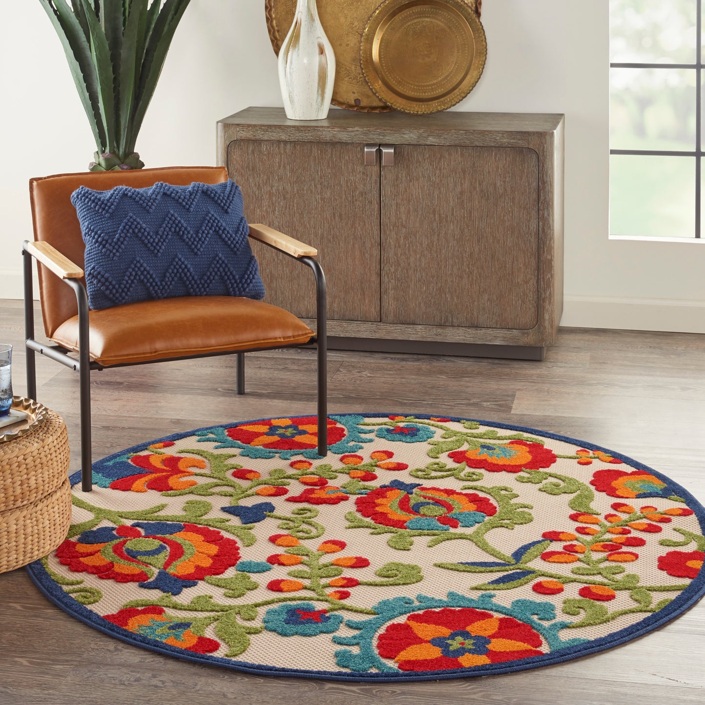 Nourison Aloha 4' x Round Multicolor Farmhouse Rug