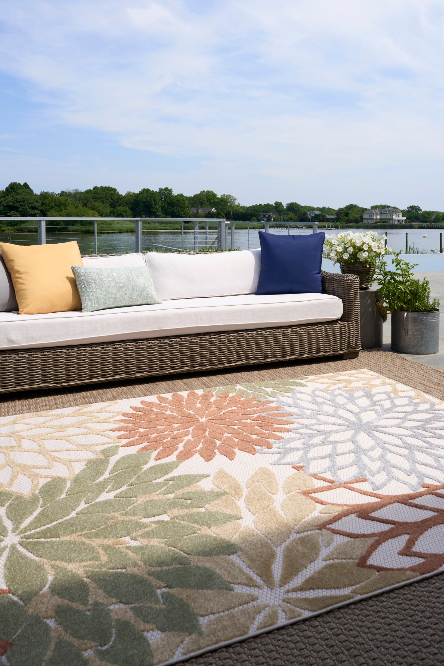 Nourison Aloha 6' x 9' Ivory Multicolor Outdoor Rug