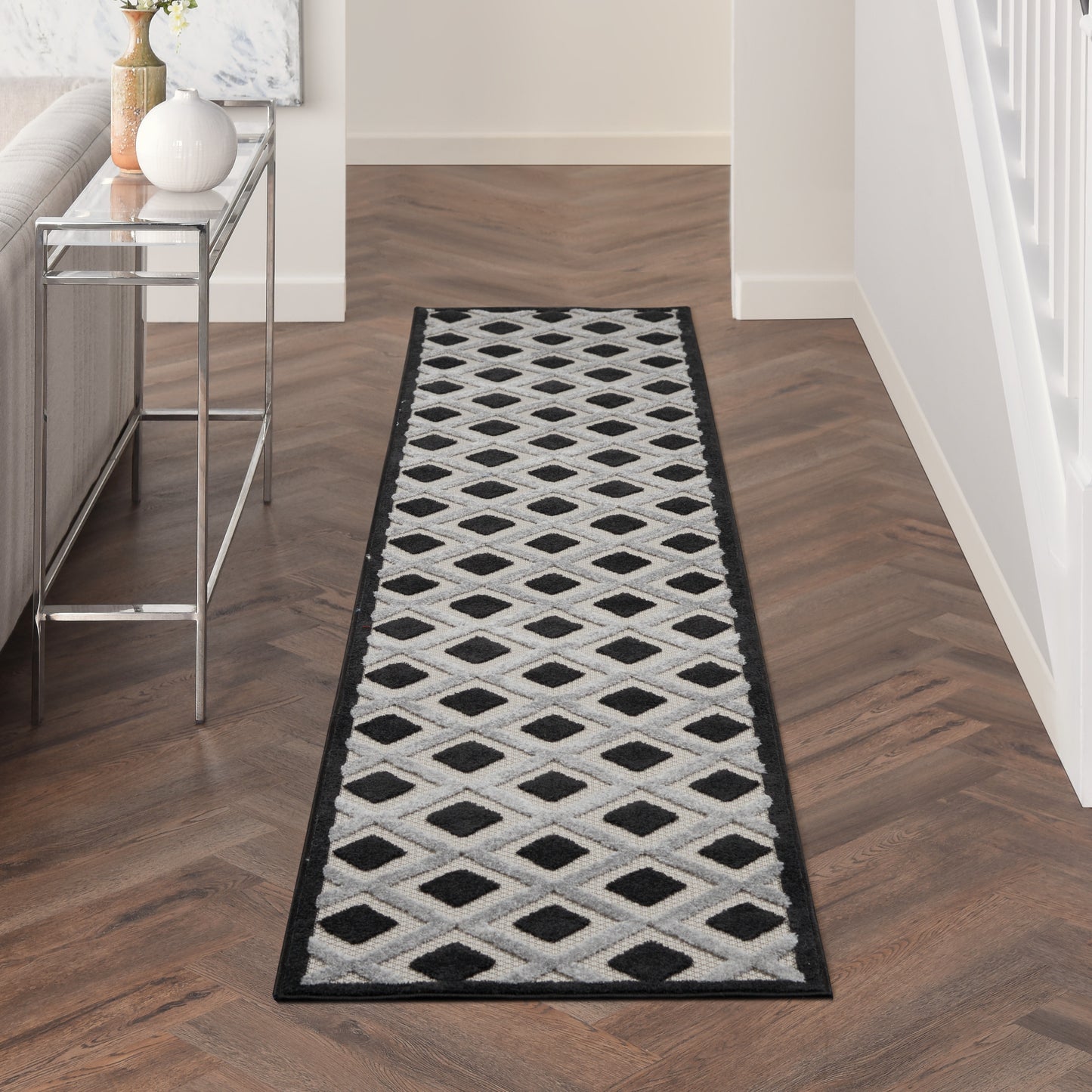 Nourison Aloha 2'3" x 10' Black White Modern Rug