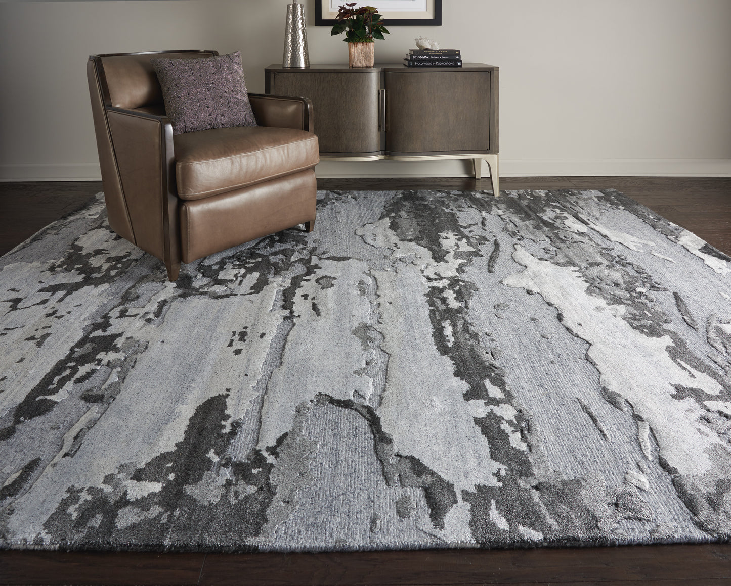 Nourison Divine 5'6" x 7'5" Smoke Modern Indoor Rug