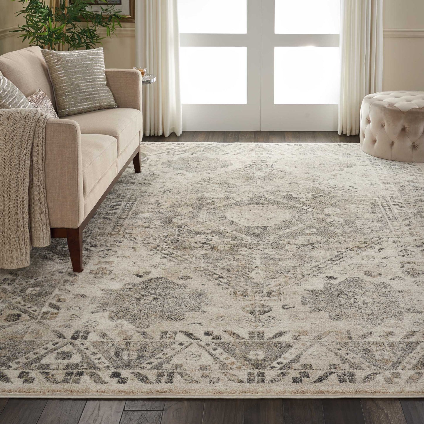 Nourison Fusion 7'10" x 10'6" Cream Grey Vintage Indoor Rug