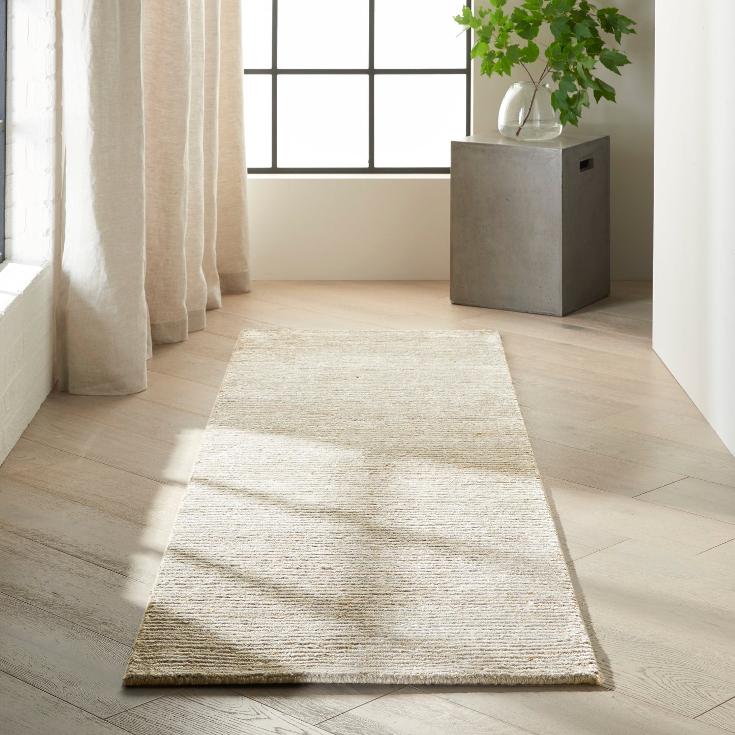 Calvin Klein Home Mesa 2'3" x 7'5" Barite Modern Indoor Rug