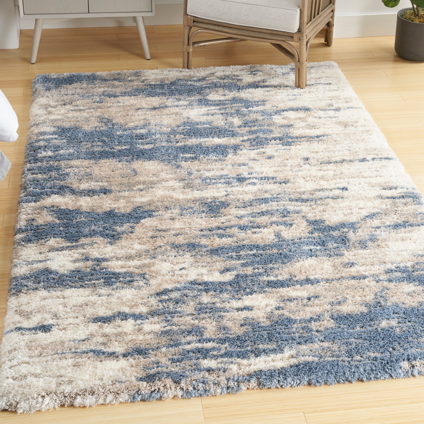 Nourison Dreamy Shag 5'3" x 7'3" Light Blue Grey Shag Indoor Rug