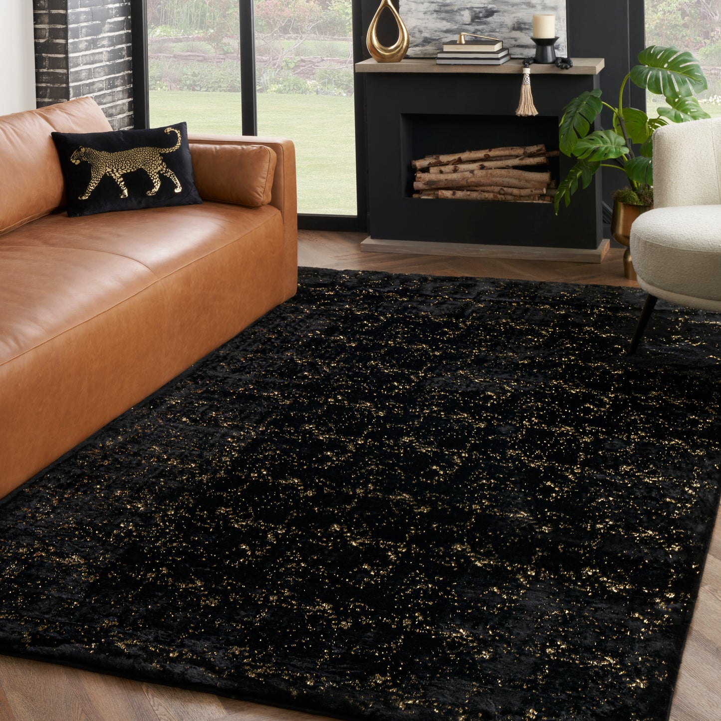 Nourison Cozy Shimmer 7'9" x 9'9" Black Gold Glam Indoor Rug