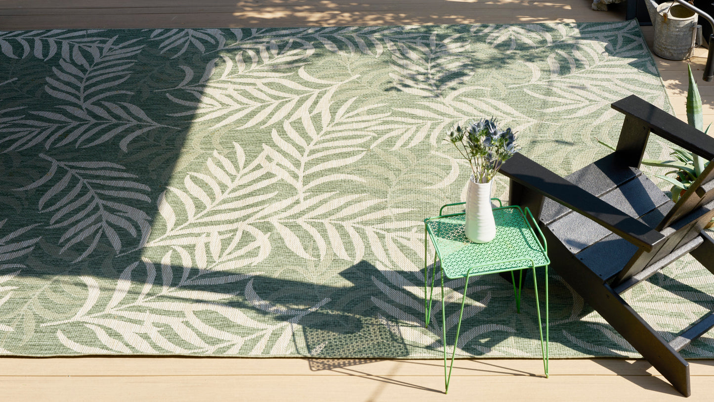 Nourison Garden Oasis 5' x 7' Green Ivory Outdoor Rug