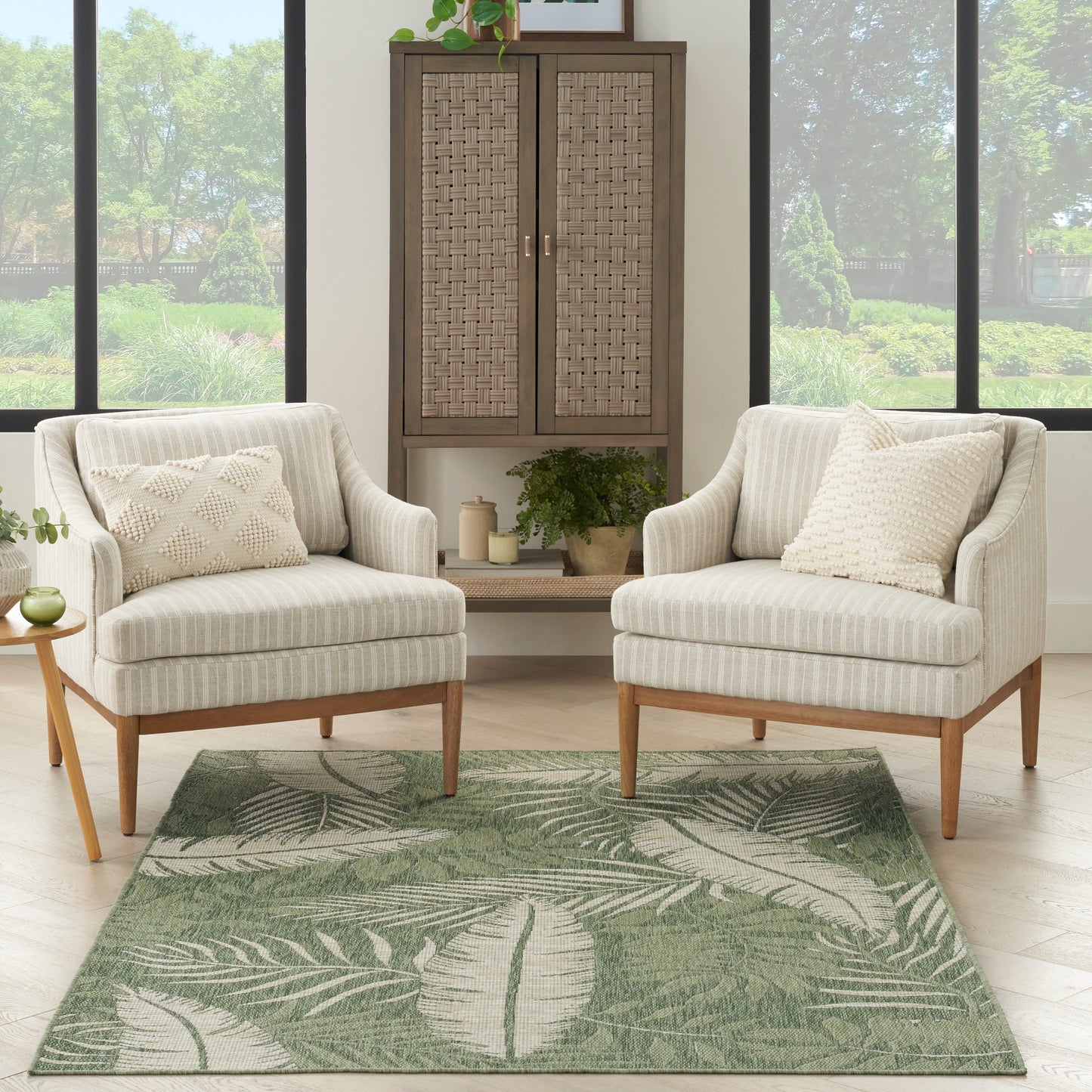 Nourison Garden Oasis 5' x 7' Green Ivory Outdoor Rug