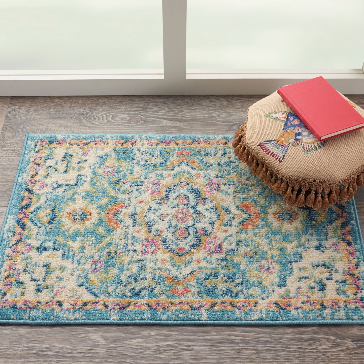 Nourison Passion 1'10" x 2'10" Ivory/Light Blue Bohemian Indoor Rug