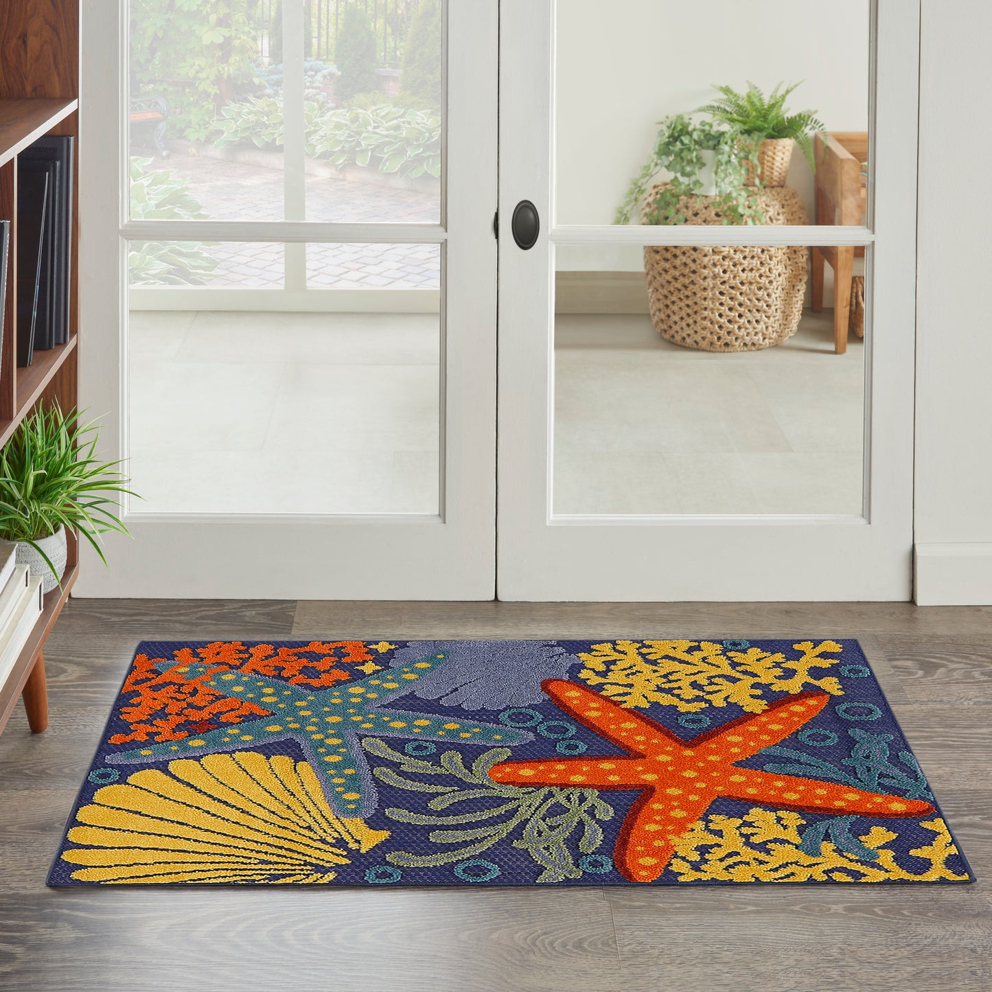 Nourison Aloha 2'8" x 4' Navy Multicolor Outdoor Rug