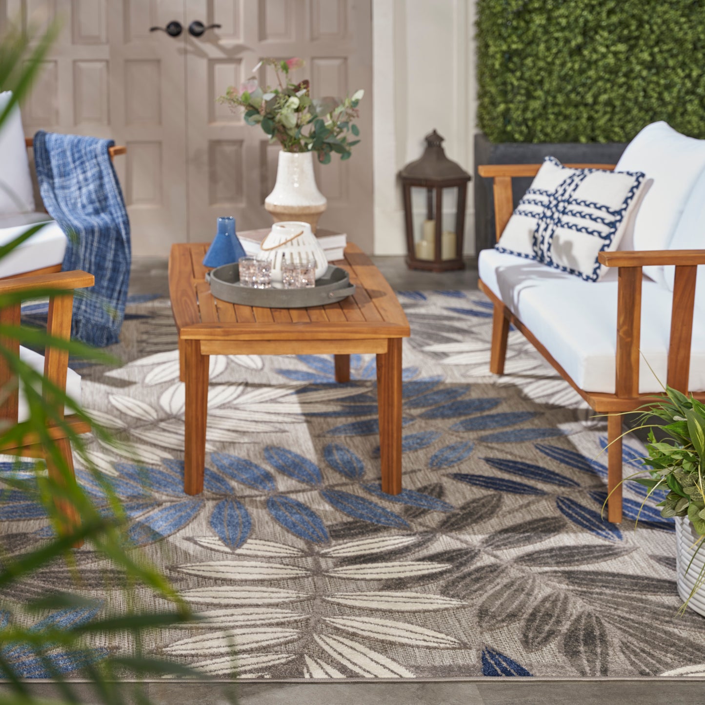 Nourison Aloha 6' x 9' Grey/Blue Tropical Rug