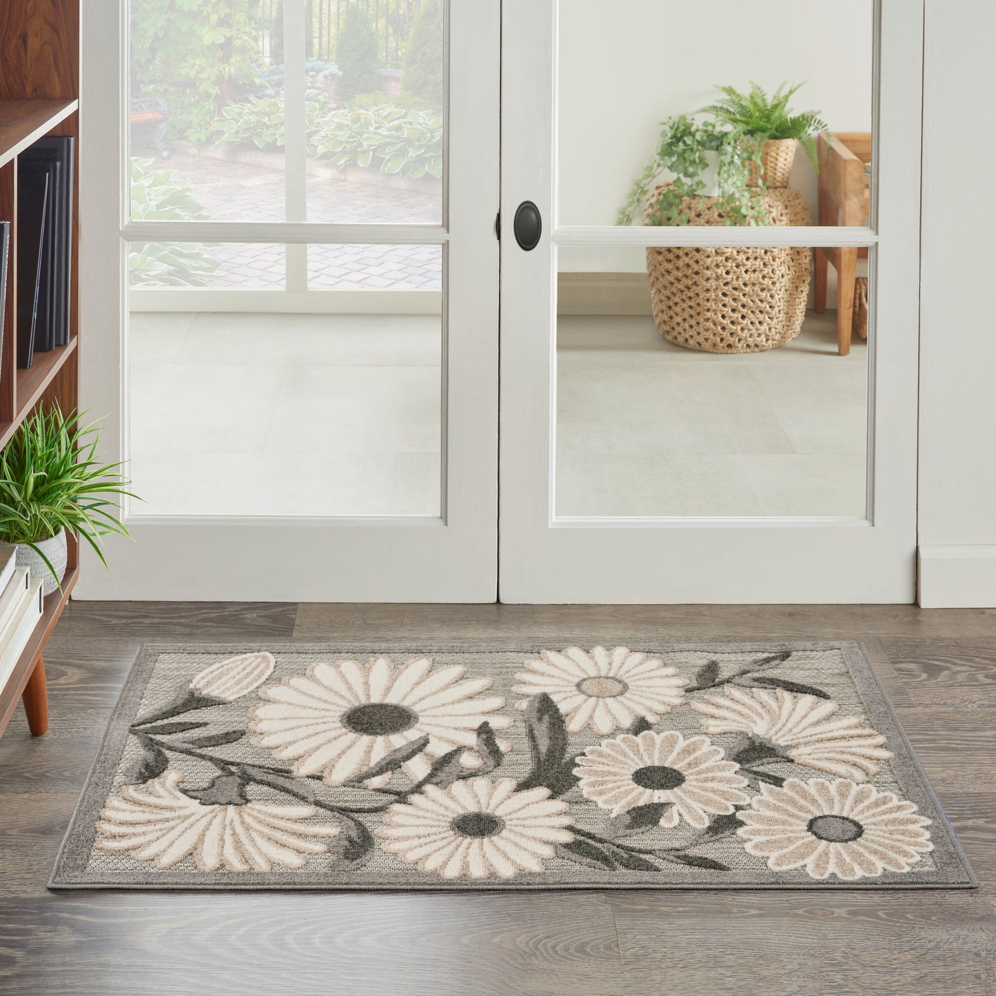 Nourison Aloha 2'8" x 4' Beige Contemporary Rug