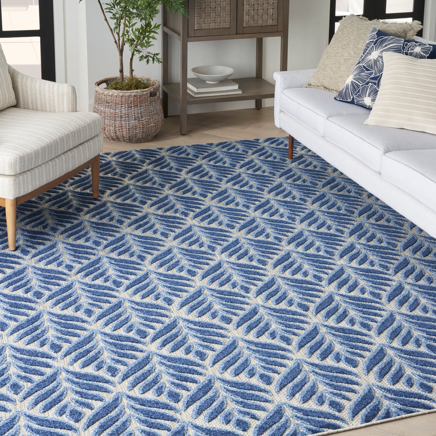 Nourison Aloha 7' x 10' Blue Tropical Rug